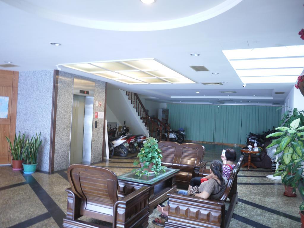 הואליין סיטי Chantai Hotel מראה חיצוני תמונה