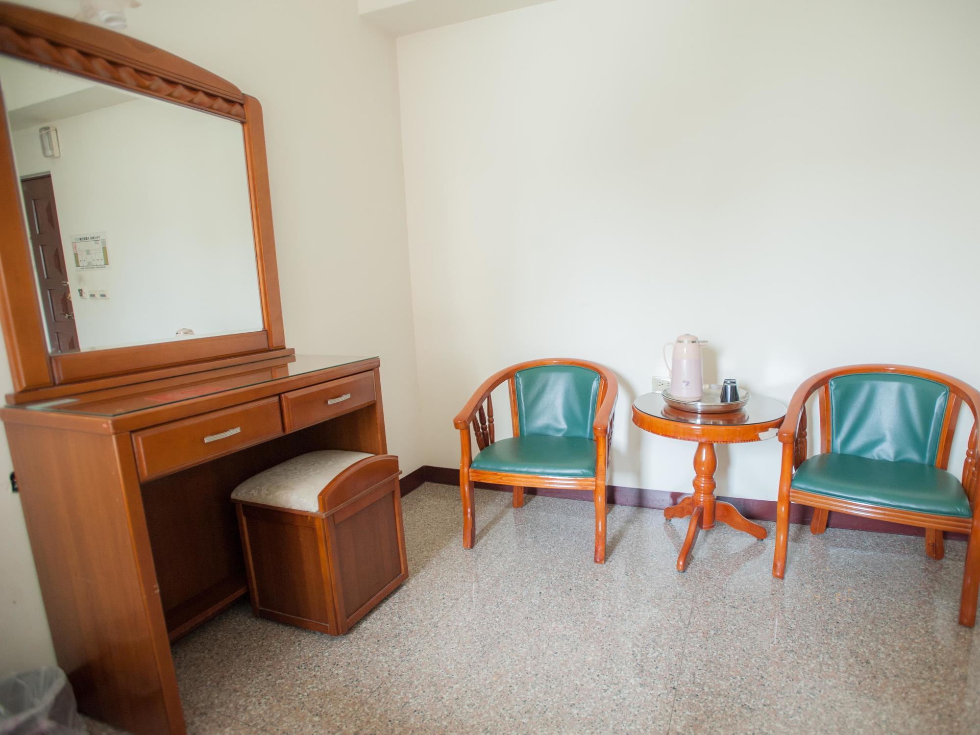 הואליין סיטי Chantai Hotel מראה חיצוני תמונה