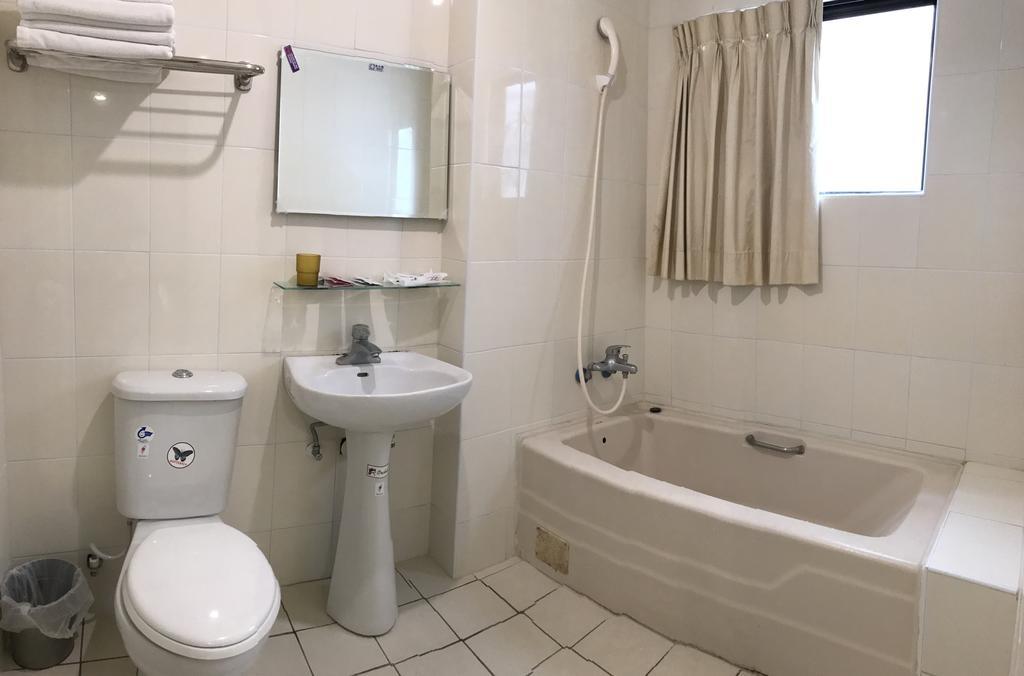 הואליין סיטי Chantai Hotel מראה חיצוני תמונה