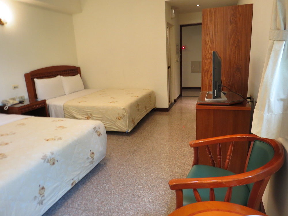 הואליין סיטי Chantai Hotel מראה חיצוני תמונה