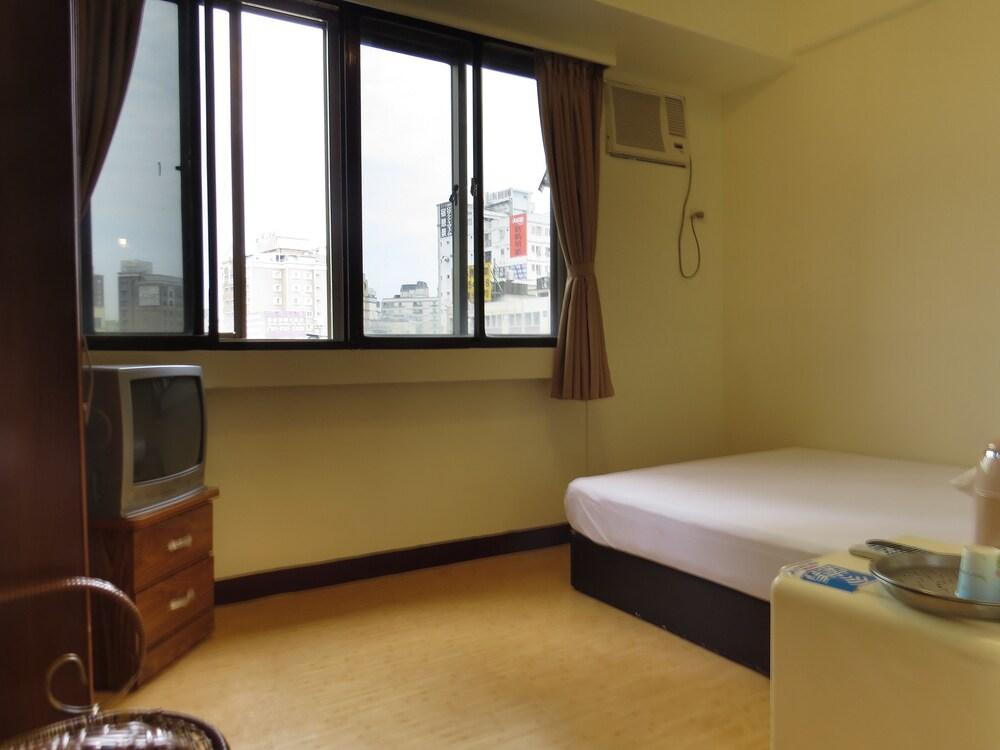 הואליין סיטי Chantai Hotel מראה חיצוני תמונה