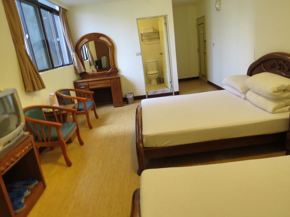 הואליין סיטי Chantai Hotel מראה חיצוני תמונה